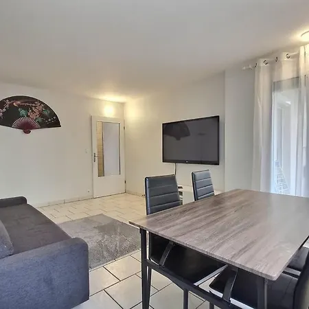 Le Cosy Wiener *paris*gare A 300 M*disneyland* Apartment *